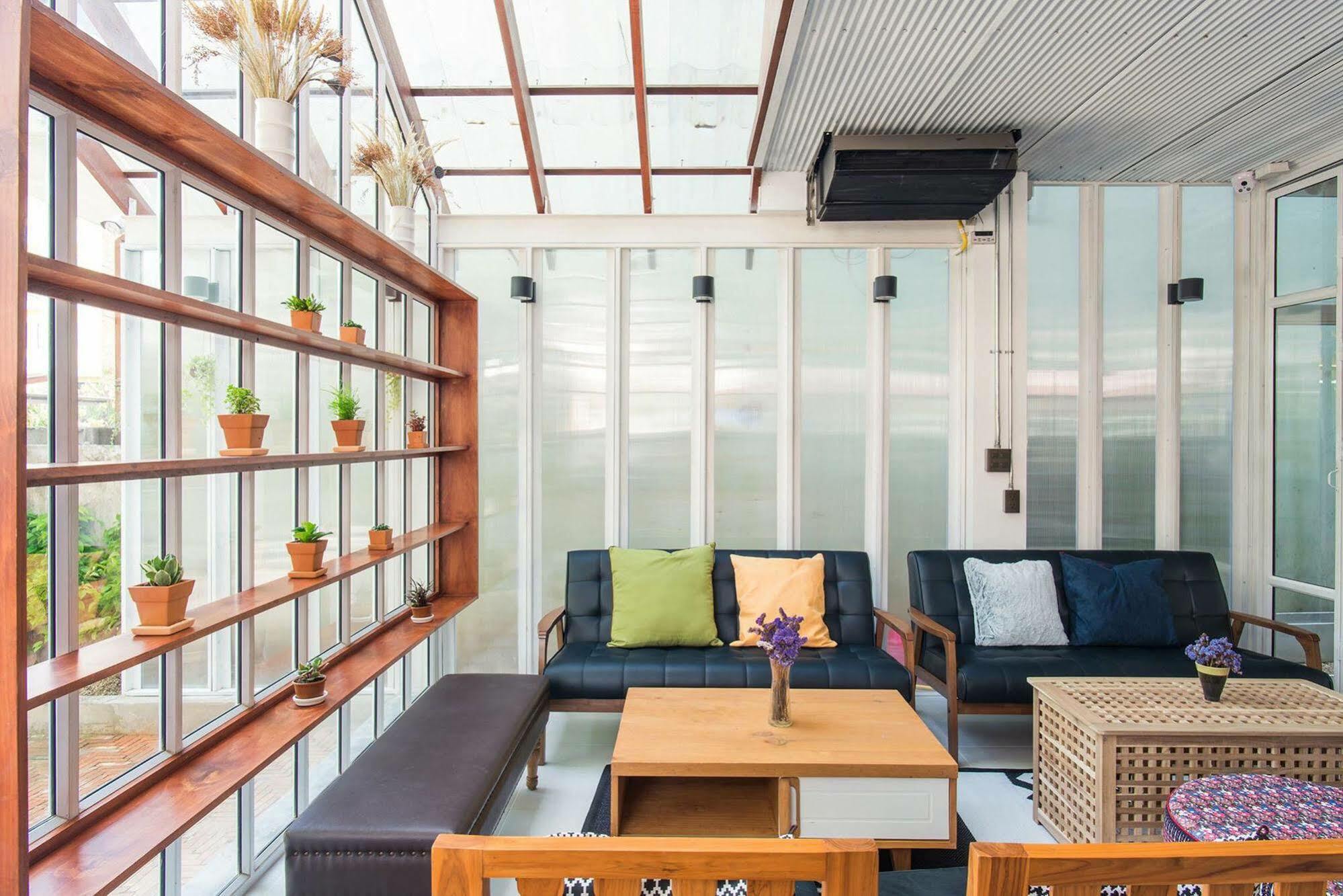 Haus Hostel Chiang Mai Esterno foto