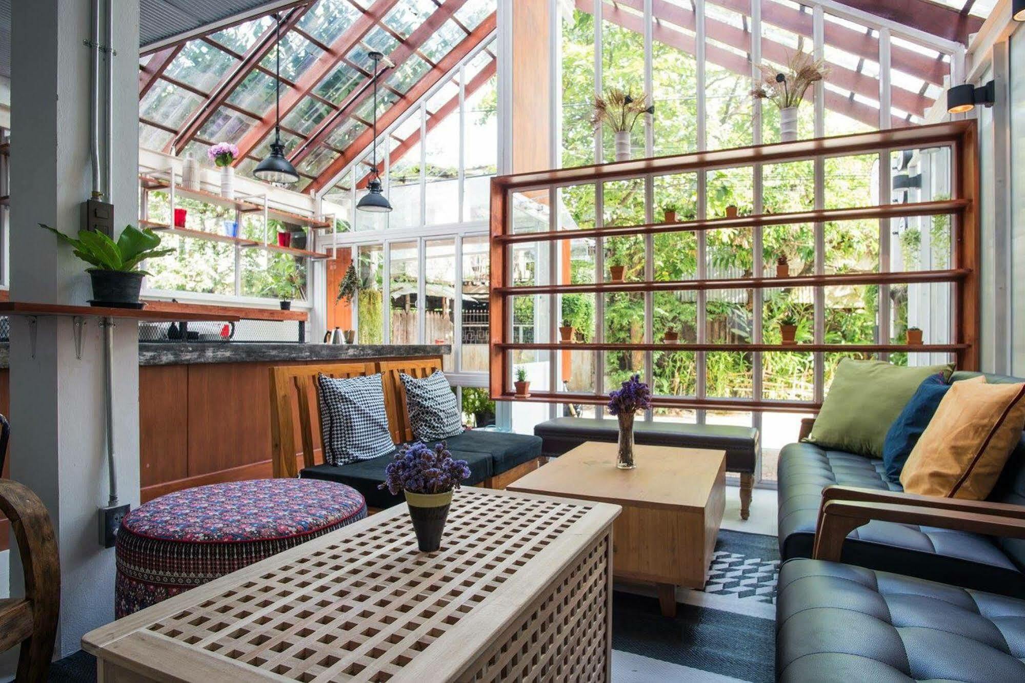 Haus Hostel Chiang Mai Esterno foto