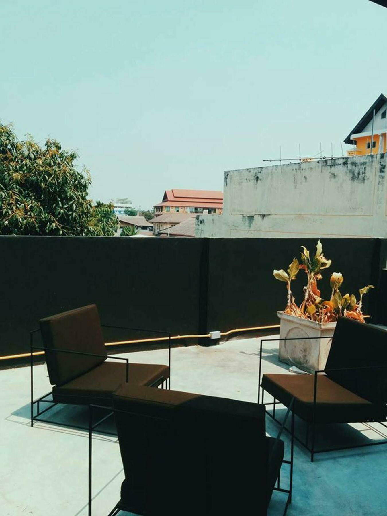 Haus Hostel Chiang Mai Esterno foto